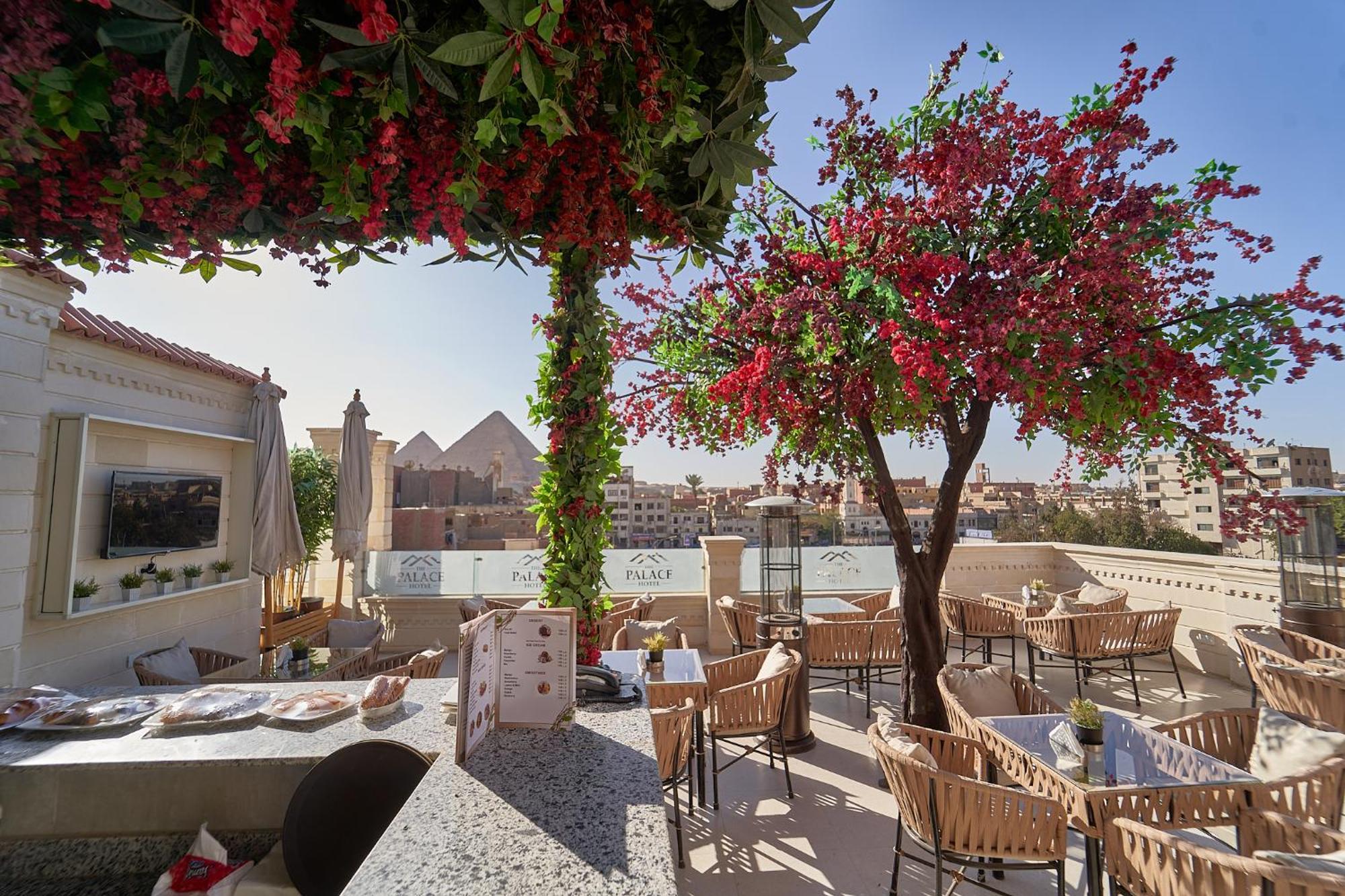The Palace Pyramids Hotel Nazlet el-Sîsi Exteriér fotografie