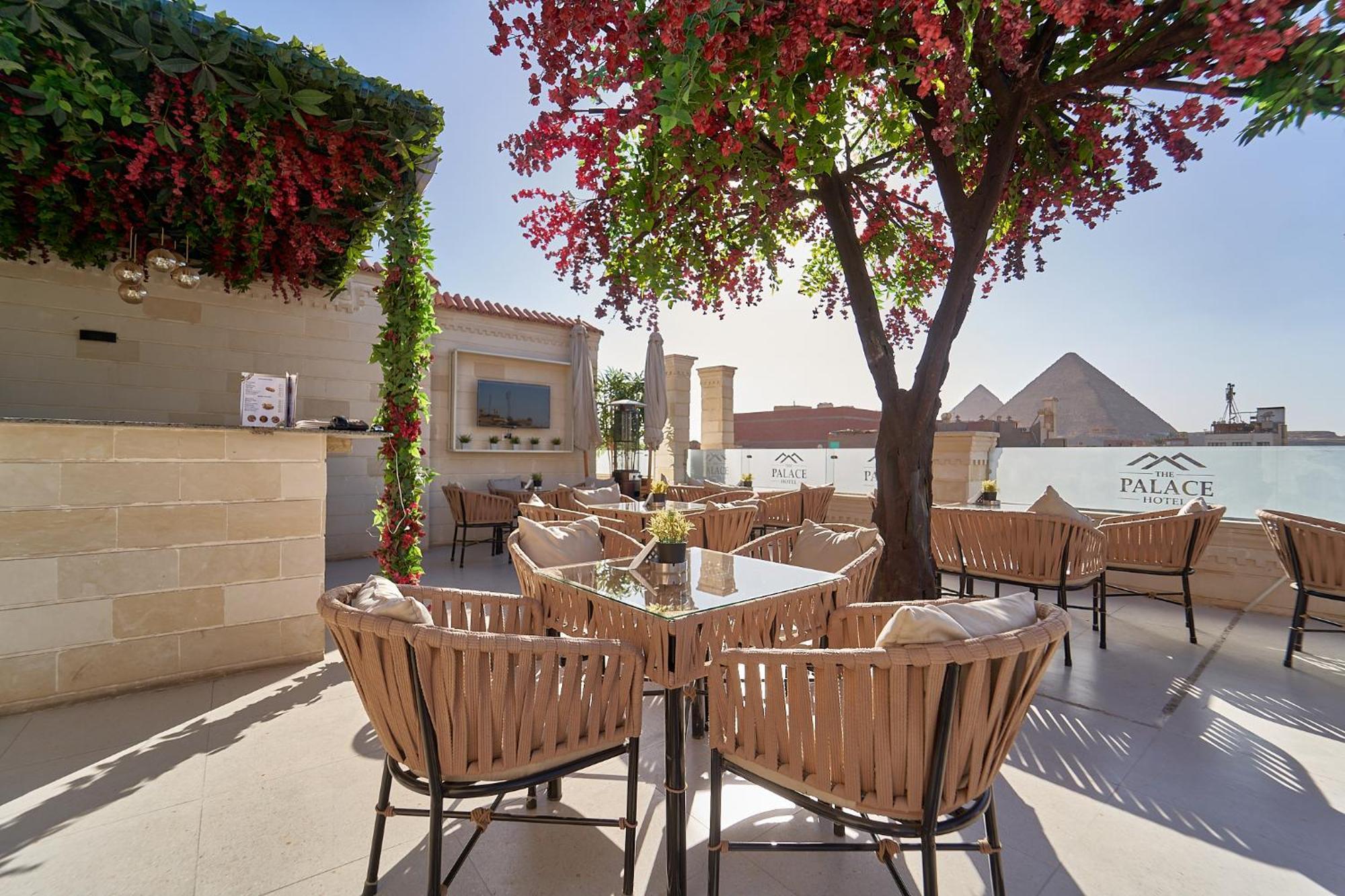 The Palace Pyramids Hotel Nazlet el-Sîsi Exteriér fotografie